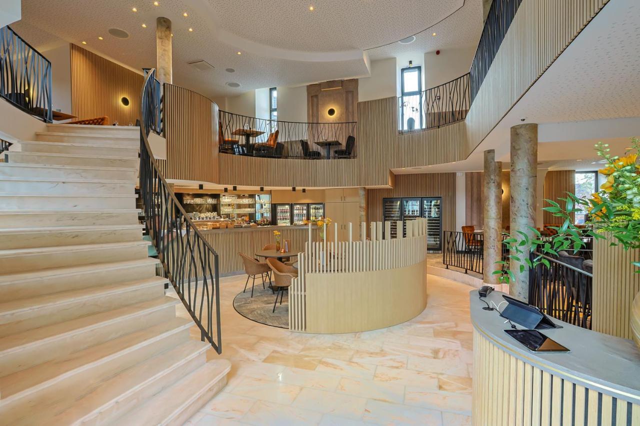 Hotel Quartier Latin Marche-en-Famenne Luaran gambar