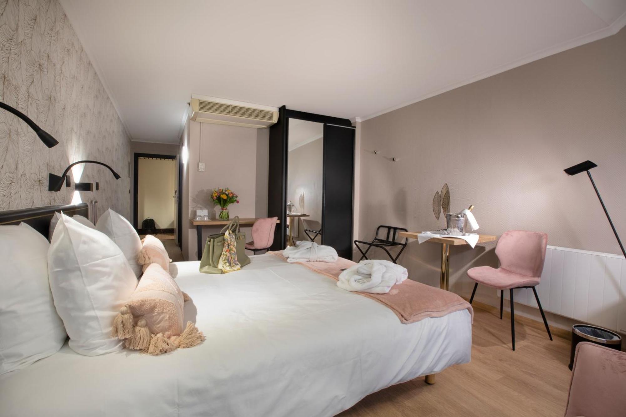 Hotel Quartier Latin Marche-en-Famenne Luaran gambar