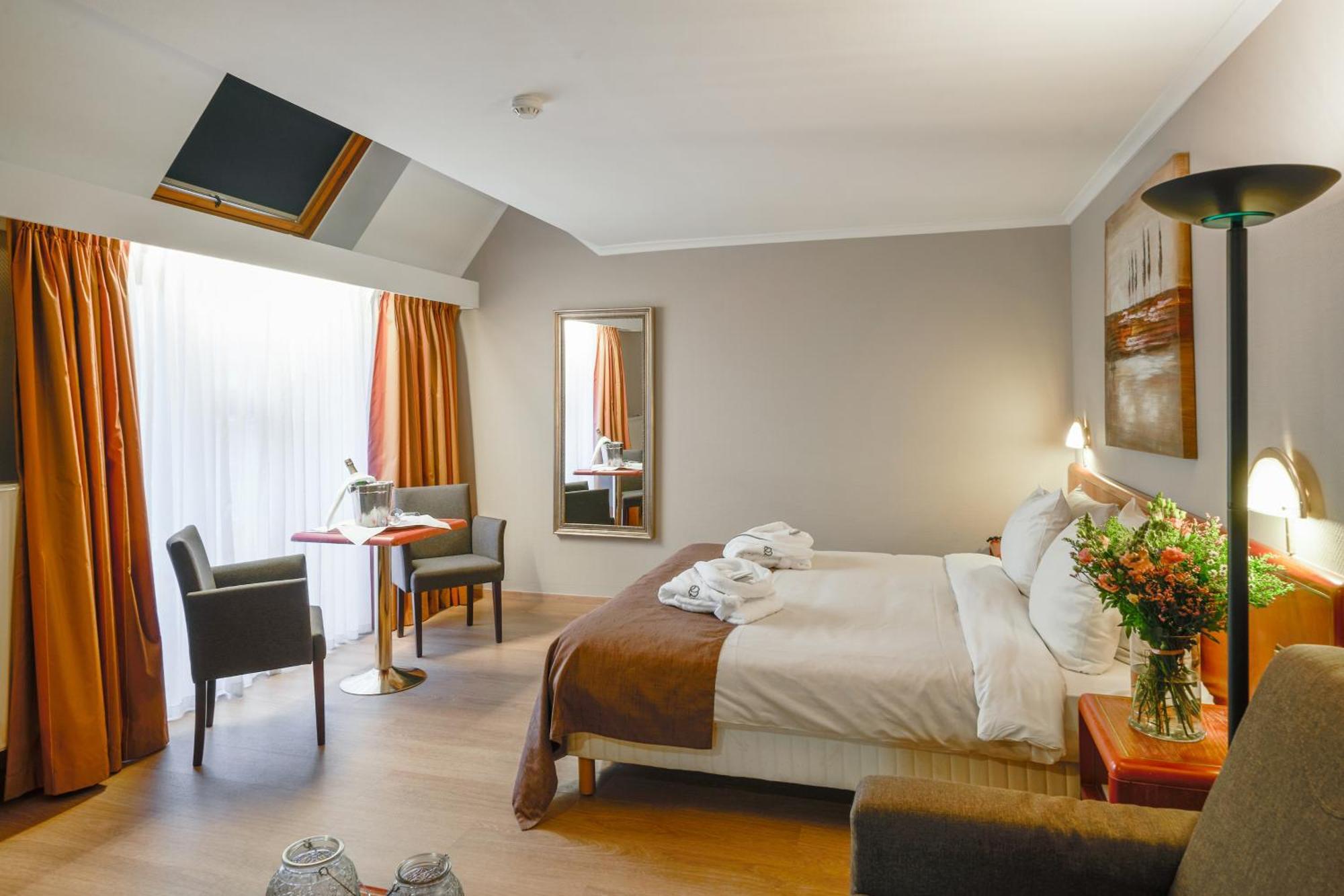 Hotel Quartier Latin Marche-en-Famenne Luaran gambar