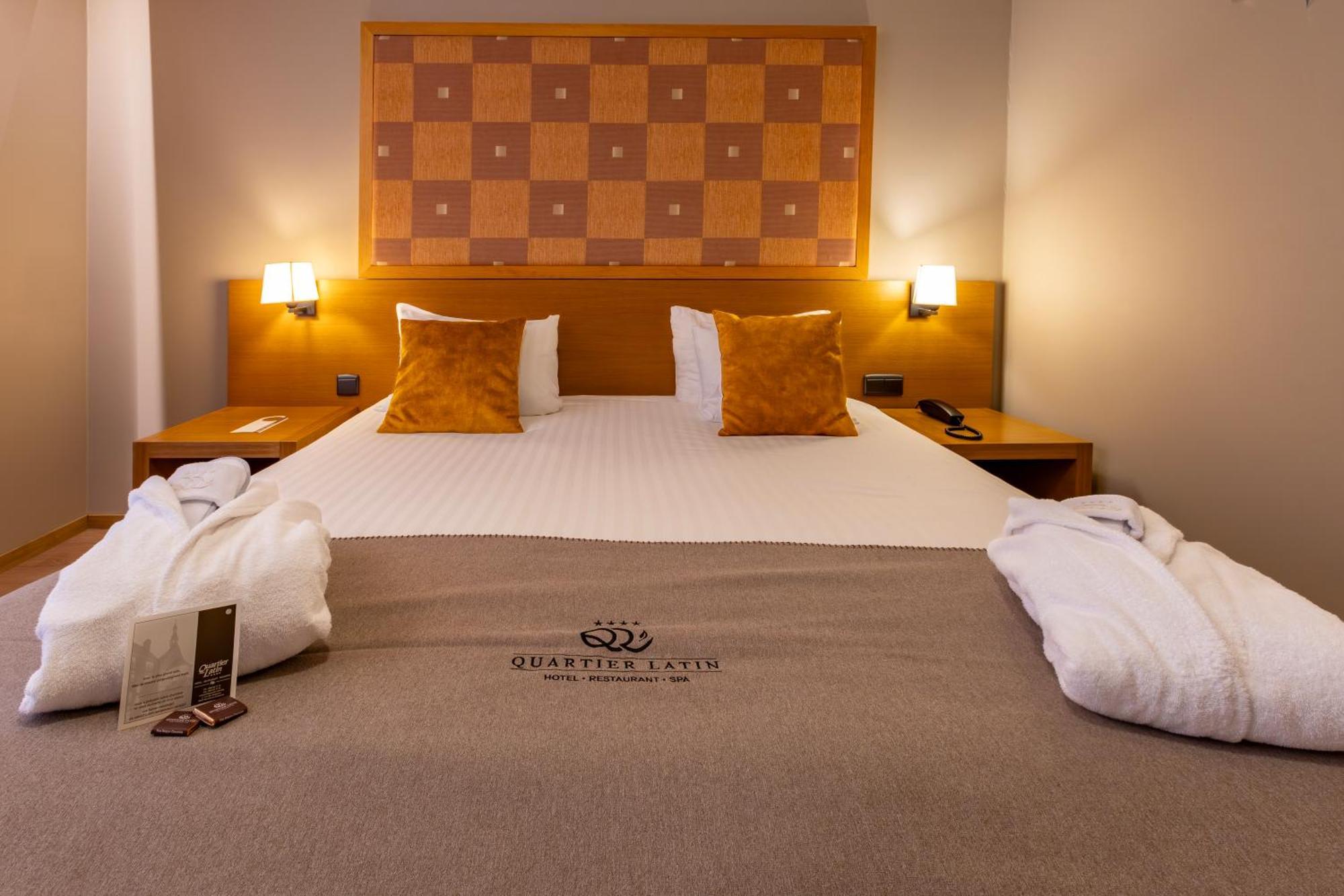 Hotel Quartier Latin Marche-en-Famenne Luaran gambar
